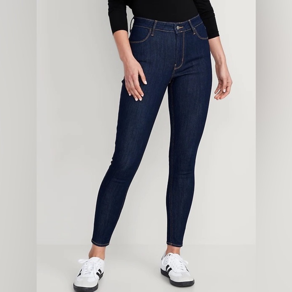 OLD NAVY // SZ 8 tall // High-Waisted Wow Super-Skinny Ankle Jeans, dark wash